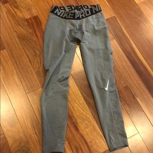 Nike pro compression pants gray